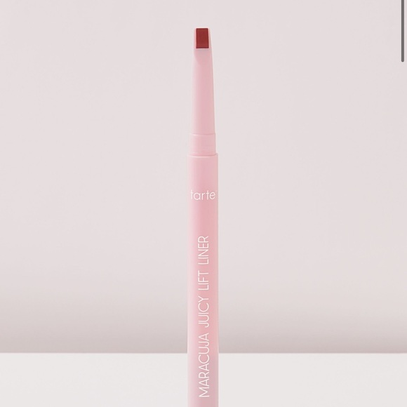 💕🌙Tarte Red Maracuja Juicy Lift Liner - Picture 6 of 10